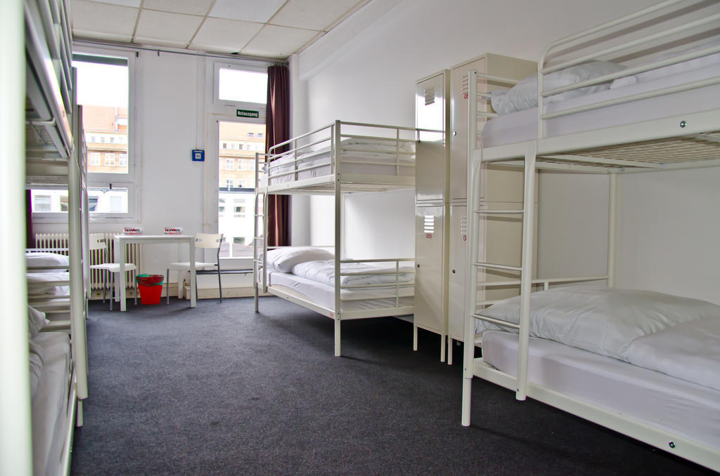 Check In Albergue *