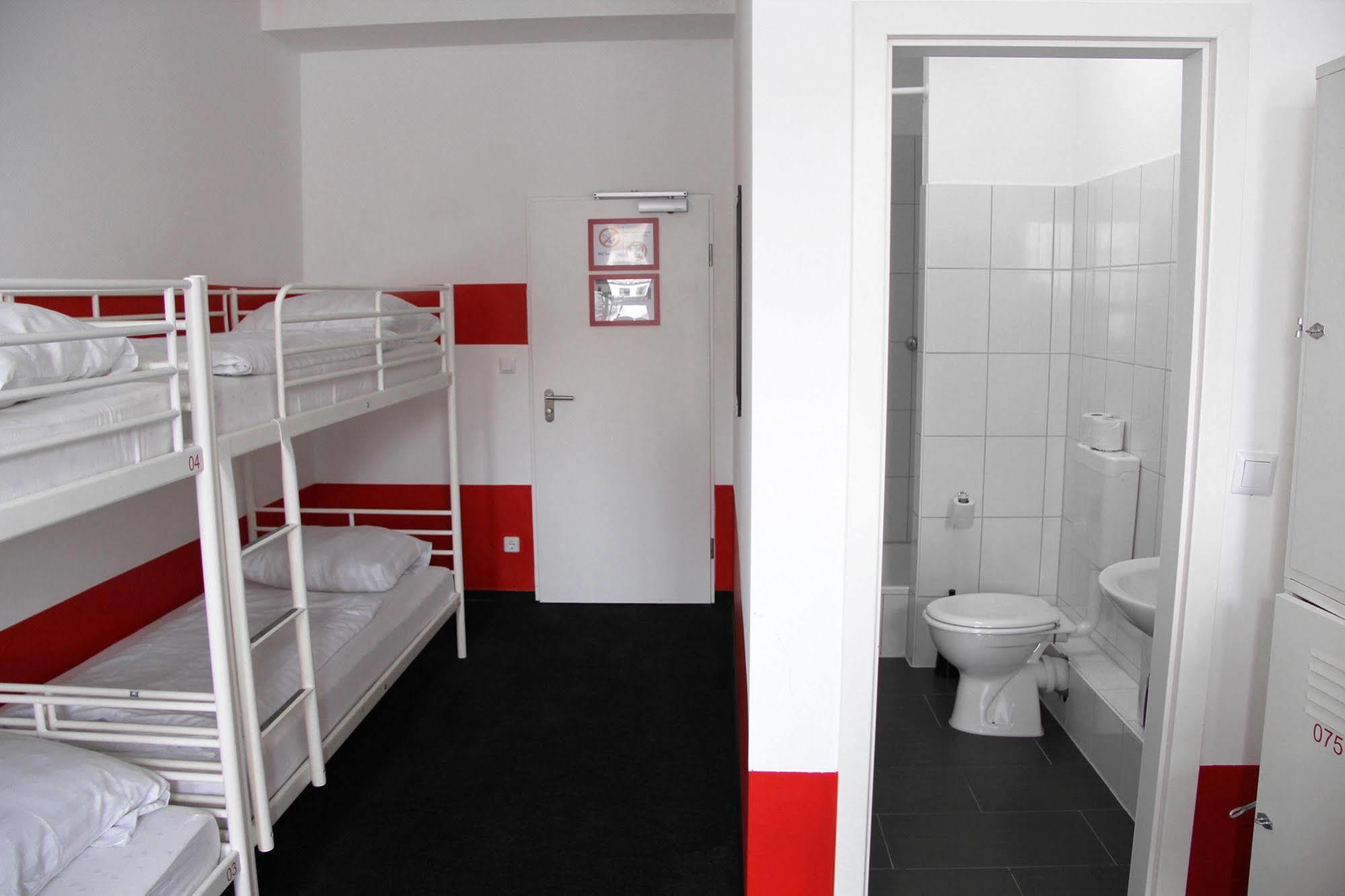Check In Albergue *
