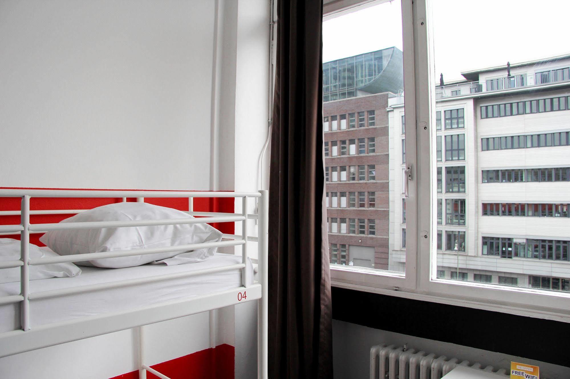Albergue Check In
